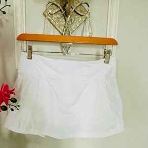 Lululemon Women's White Pace Rival Skirt Size 6 Regular